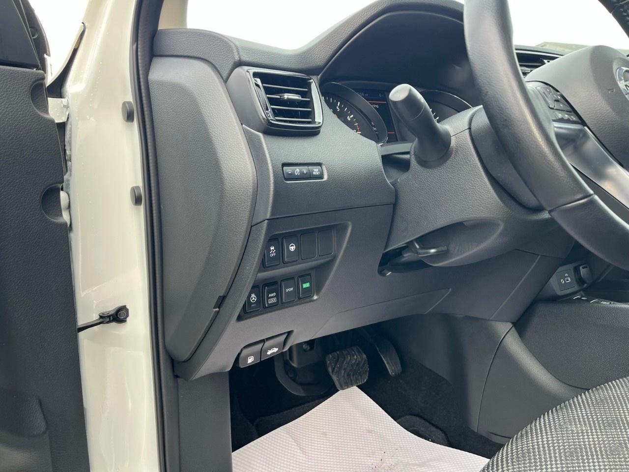 2023 Nissan Qashqai AWD SV CVT Photo