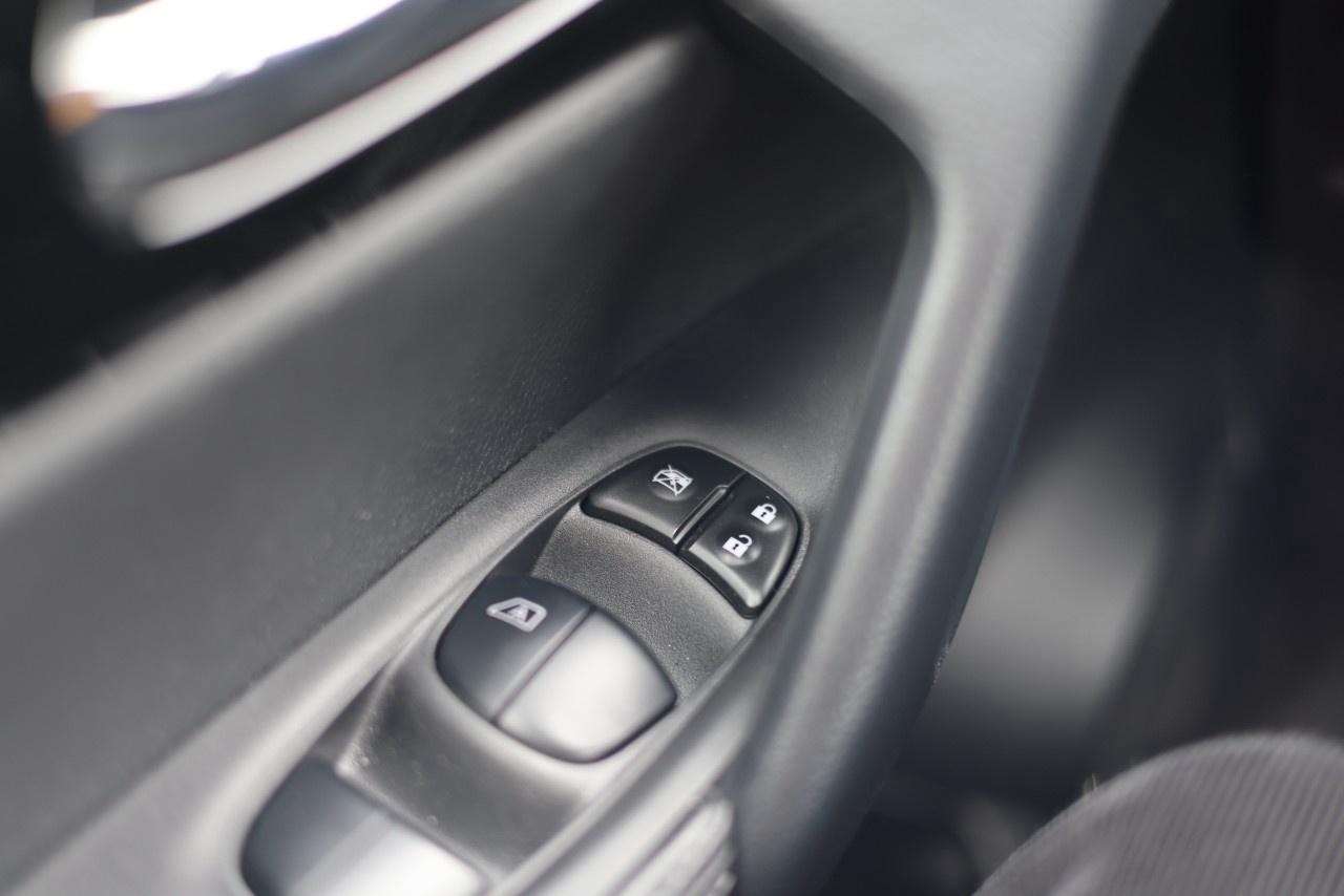 2023 Nissan Qashqai AWD SV CVT Photo