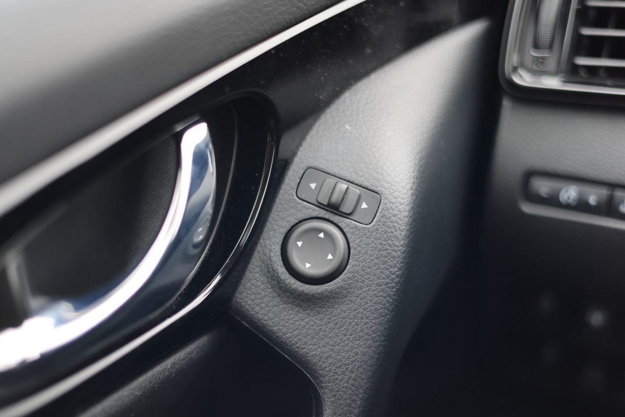 2023 Nissan Qashqai AWD SV CVT Photo