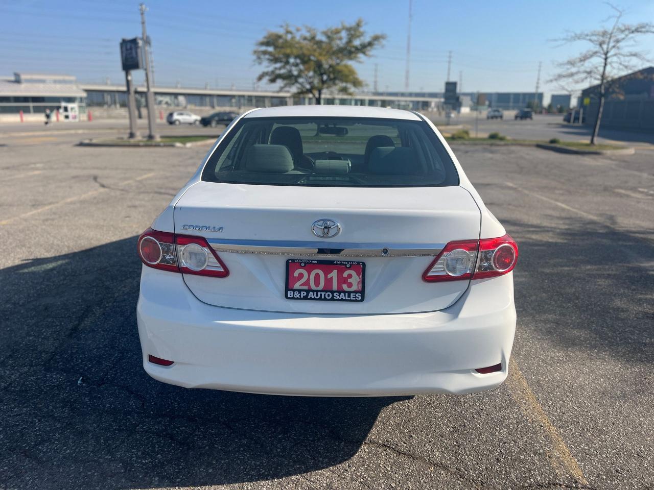 2013 Toyota Corolla CE Photo