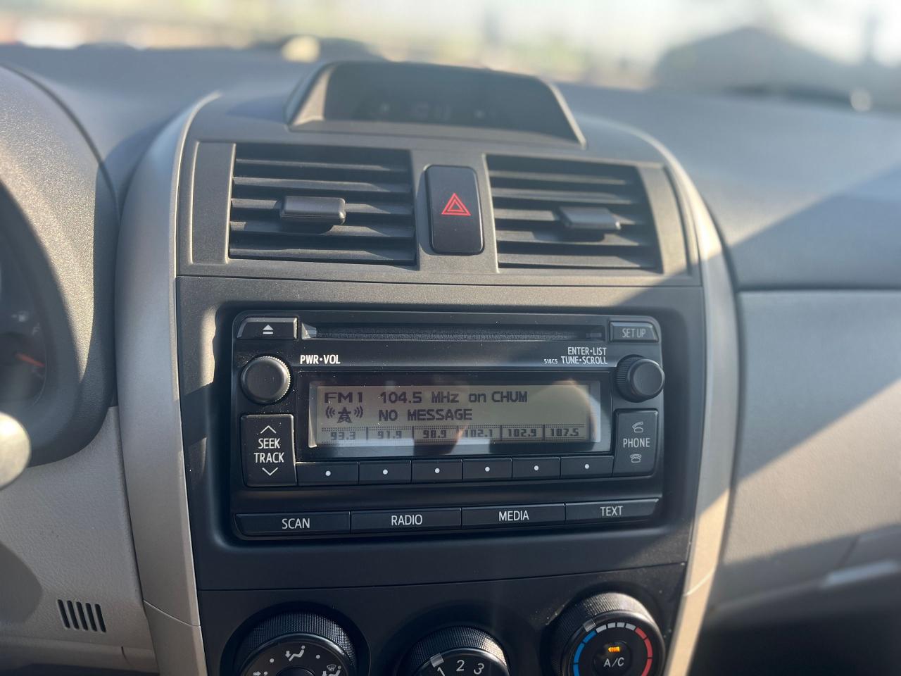 2013 Toyota Corolla CE Photo