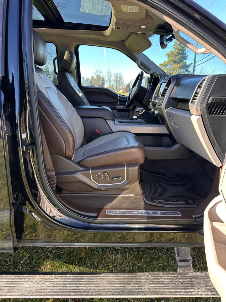 2020 Ford F-150 Limited  Photo2