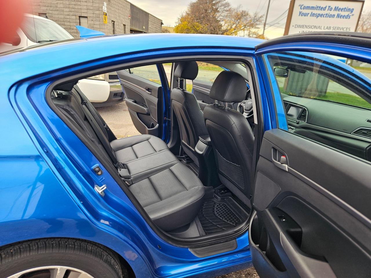 2018 Hyundai Elantra GLS Photo