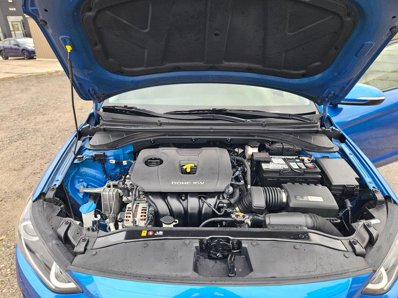 2018 Hyundai Elantra GLS Photo