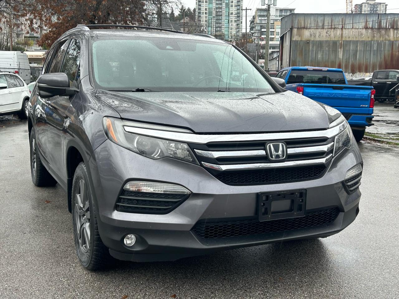 2016 Honda Pilot EX-L - Photo #4
