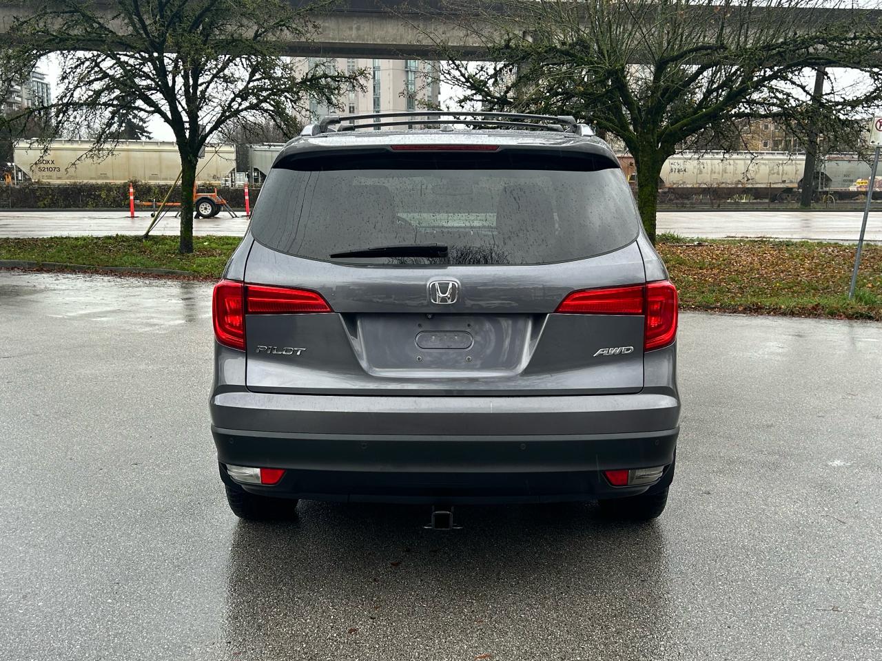 2016 Honda Pilot EX-L - Photo #7