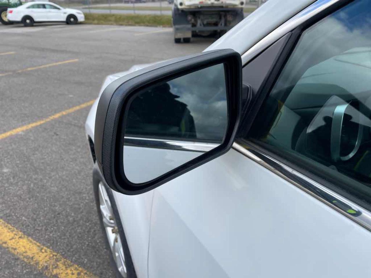 2015 Chevrolet Equinox LS - Photo #16