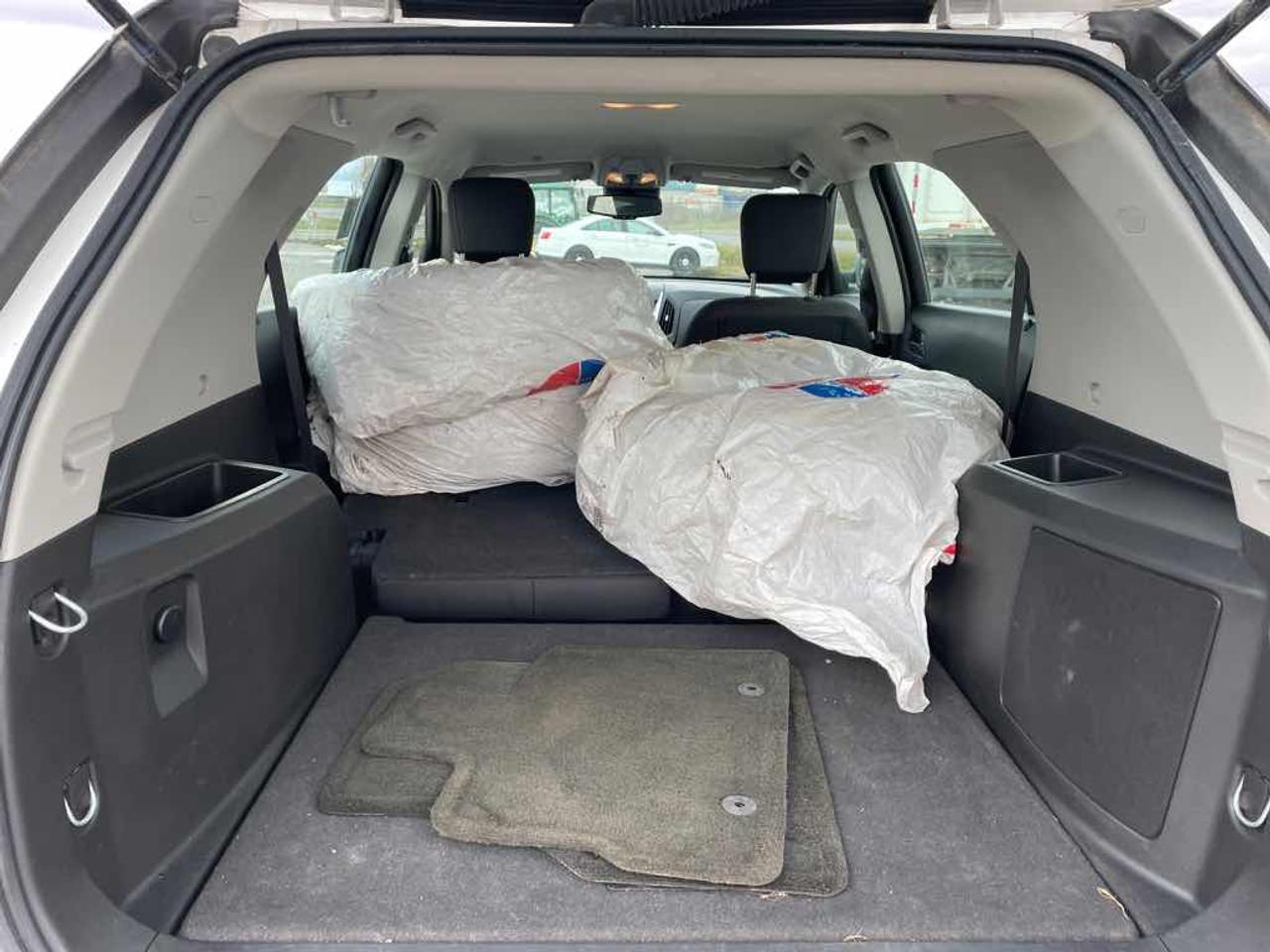 2015 Chevrolet Equinox LS Photo