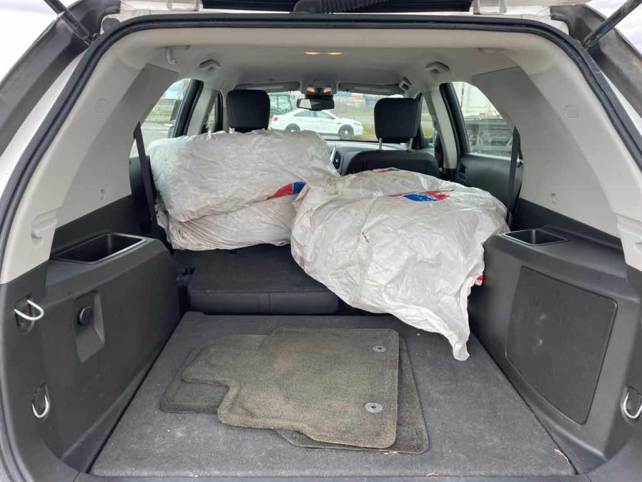 2015 Chevrolet Equinox LS Photo