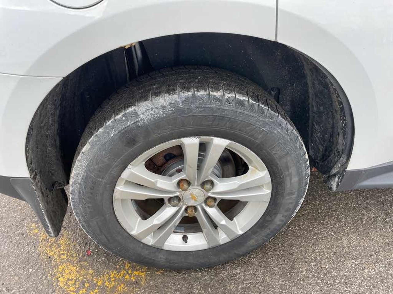 2015 Chevrolet Equinox LS Photo