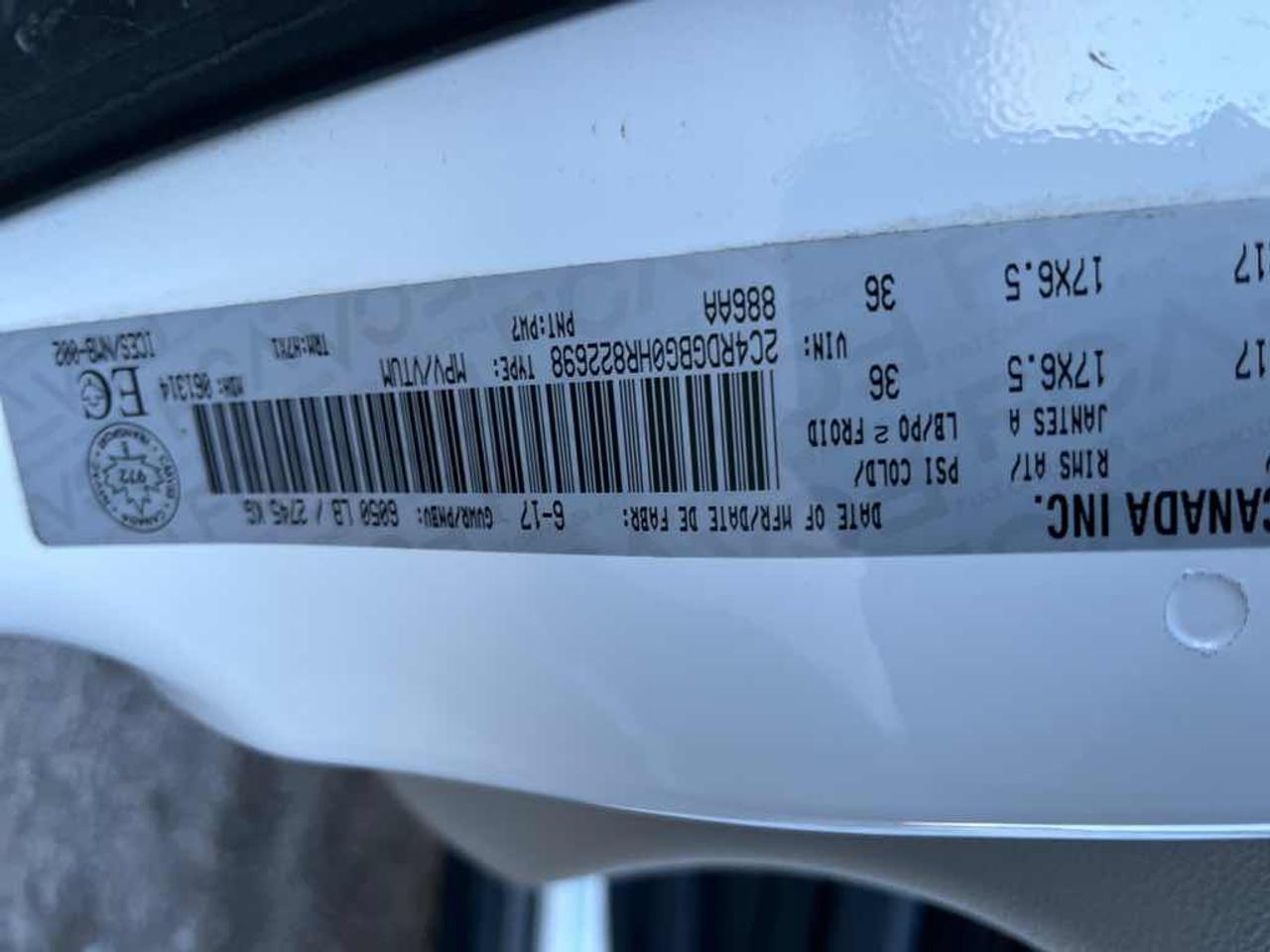 2017 Dodge Grand Caravan SE Photo