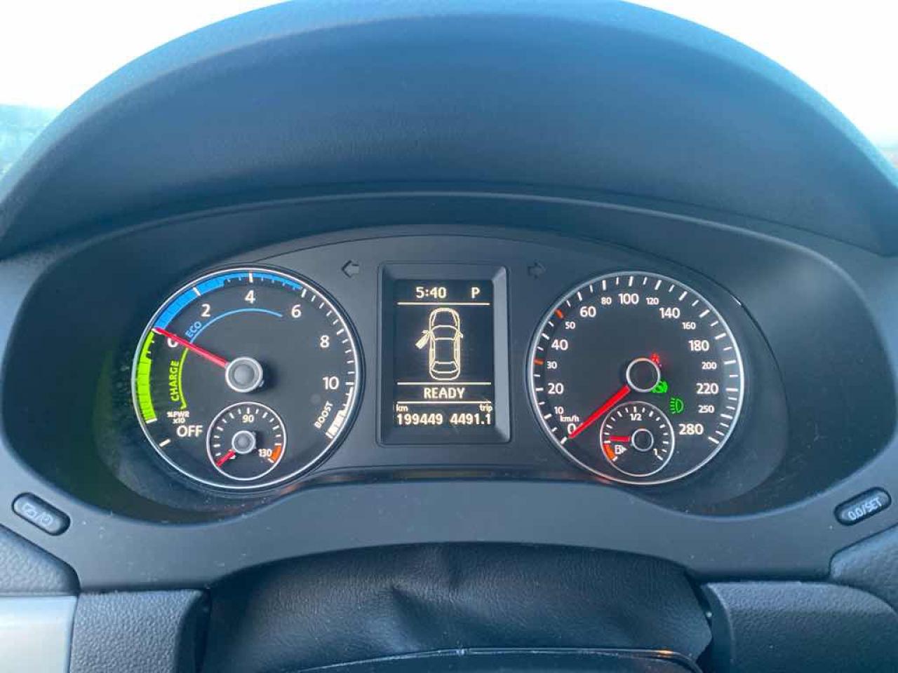 2013 Volkswagen Jetta Hybrid - Photo #9