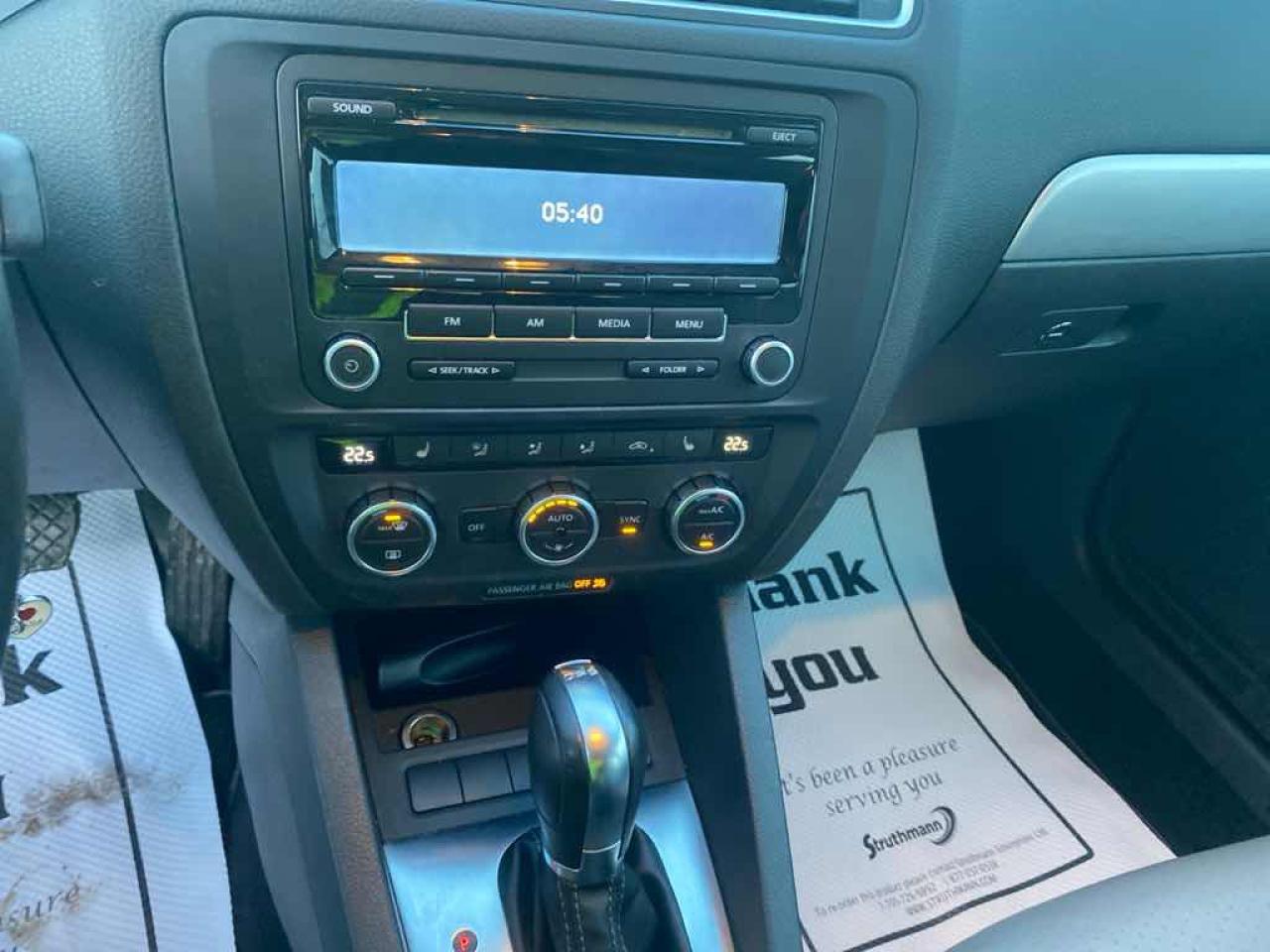 2013 Volkswagen Jetta Hybrid - Photo #10