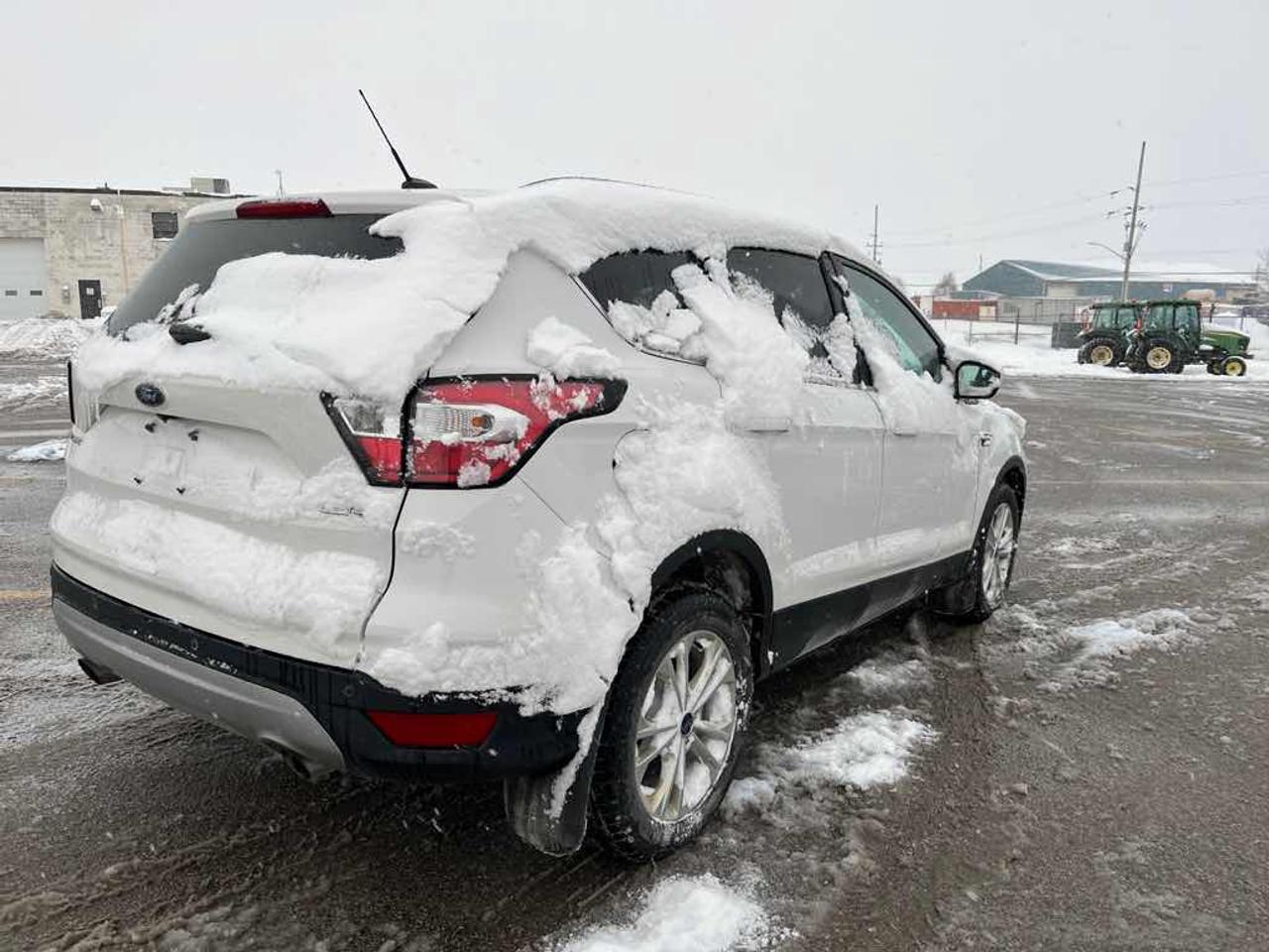 2017 Ford Escape SE Photo