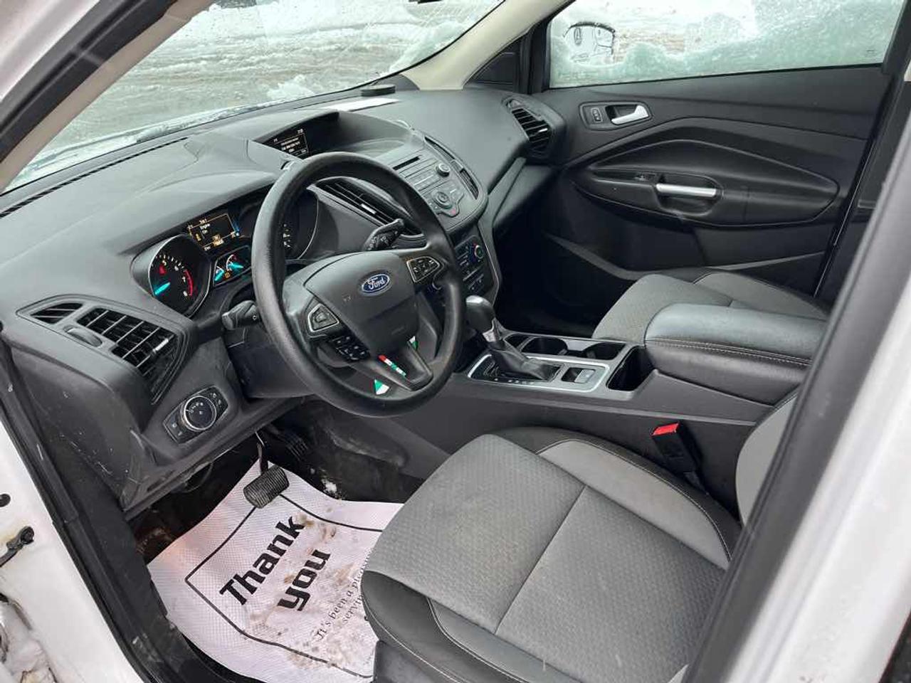 2017 Ford Escape SE Photo