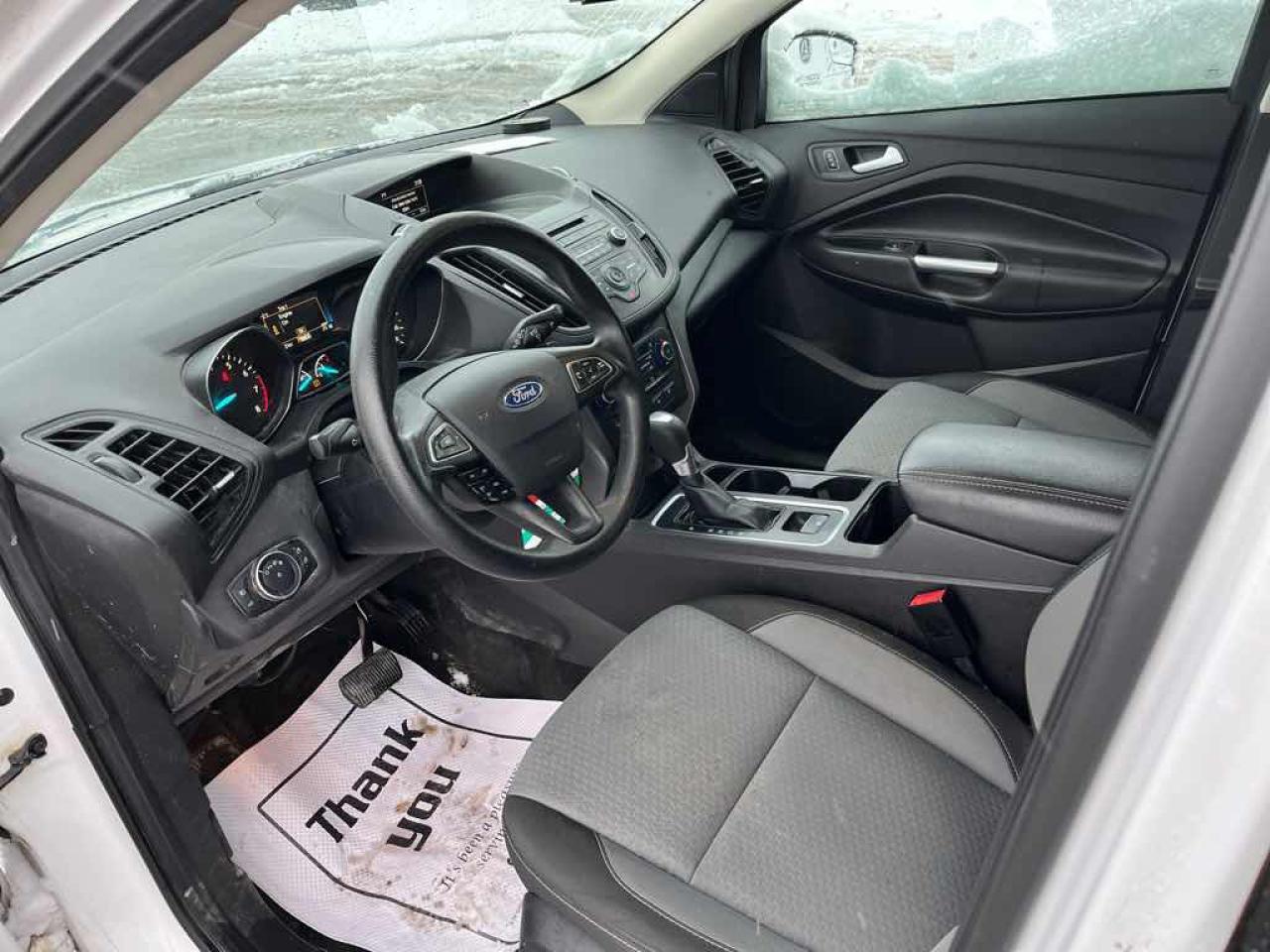 2017 Ford Escape SE - Photo #8