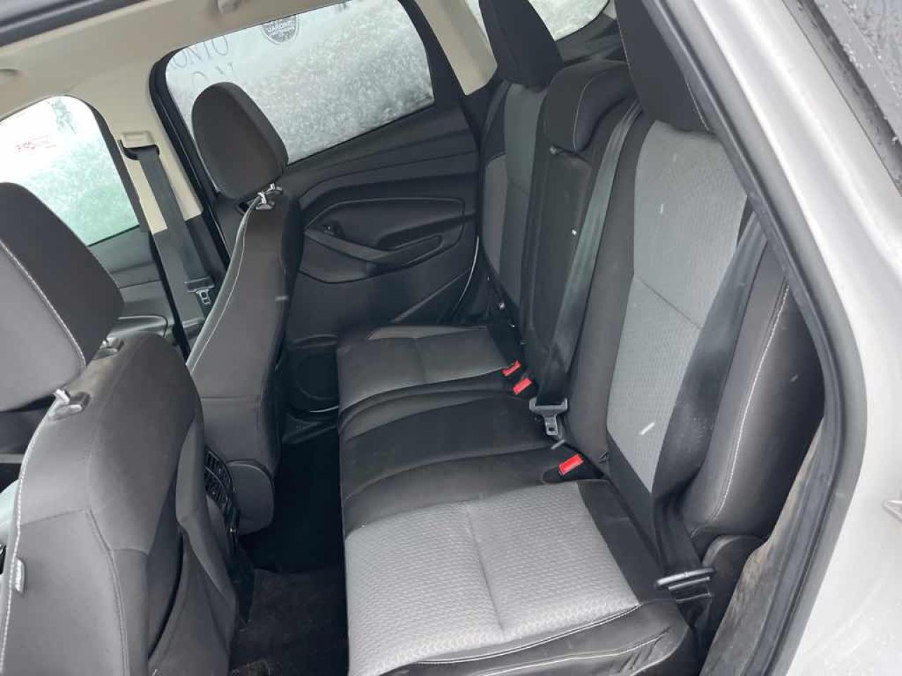 2017 Ford Escape SE - Photo #12