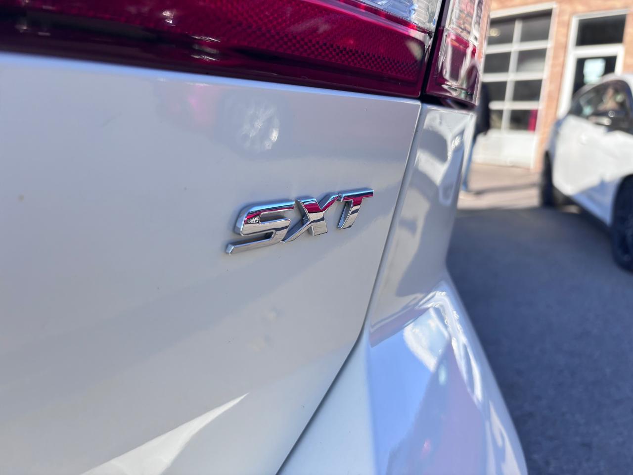 2017 Dodge Journey SXT LOW KMS TOW PACK - Photo #9