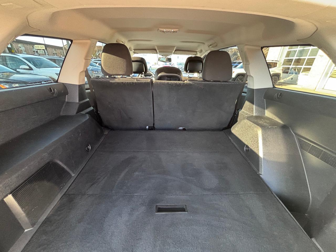 2017 Dodge Journey SXT LOW KMS TOW PACK - Photo #12