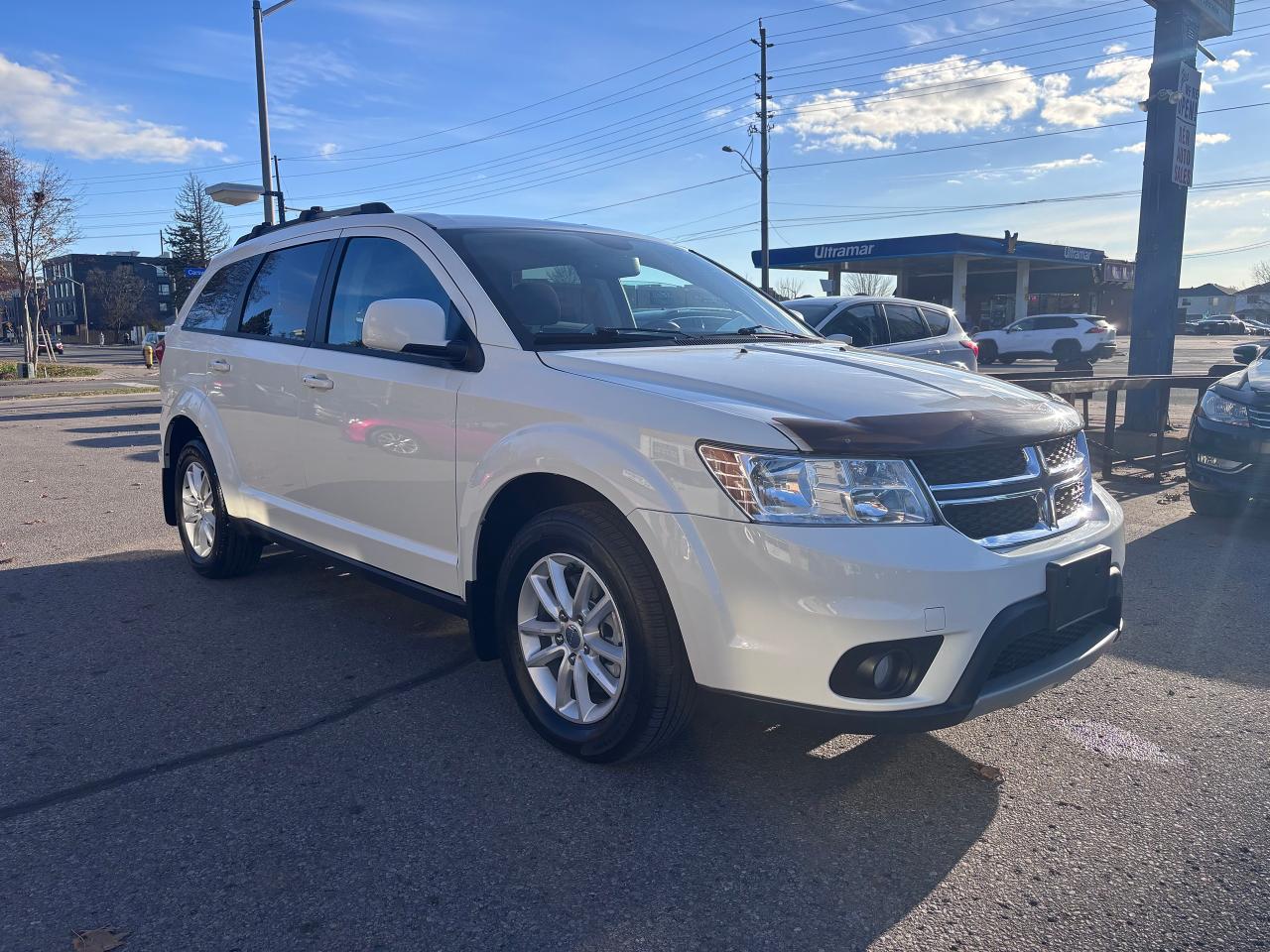 2017 Dodge Journey SXT LOW KMS TOW PACK - Photo #6