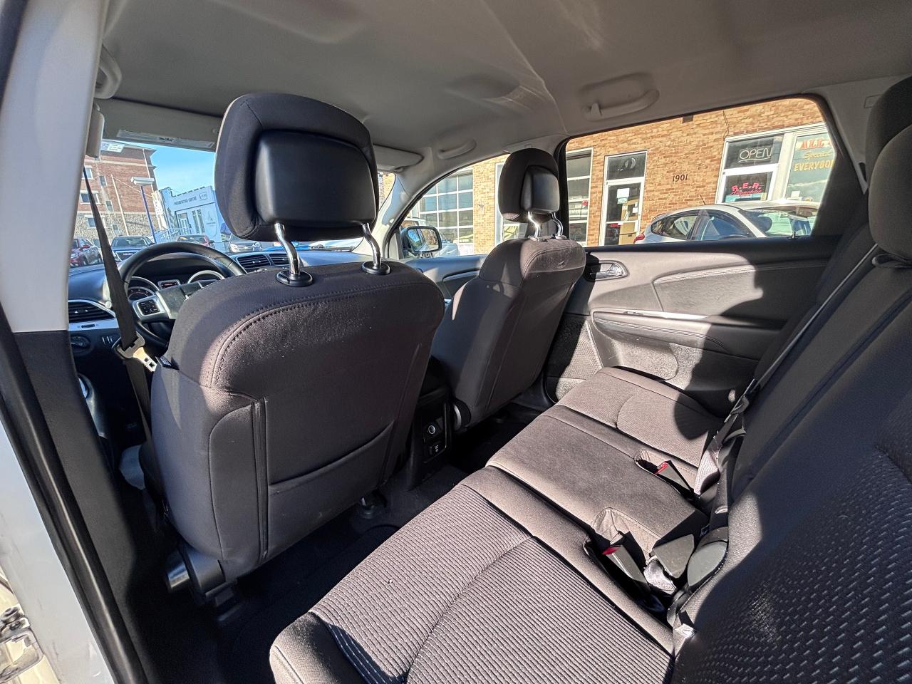 2017 Dodge Journey SXT LOW KMS TOW PACK - Photo #15