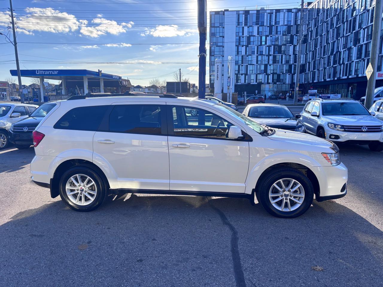 2017 Dodge Journey SXT LOW KMS TOW PACK - Photo #7