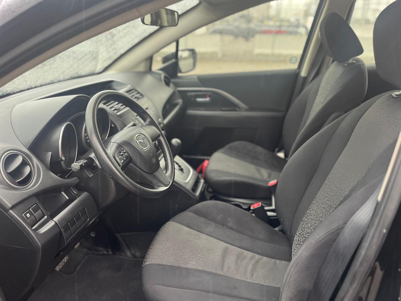 2012 Mazda MAZDA5 4dr Wgn Auto GS Photo