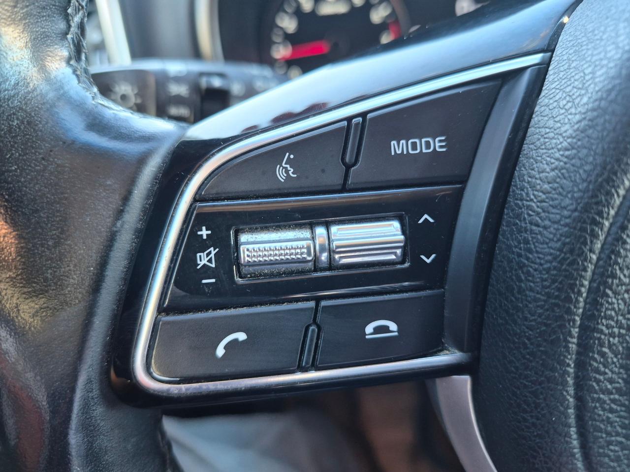 2020 Kia Sportage EX S AWD, Htd Steering & Seats, BU Cam, Pano Roof - Photo #12