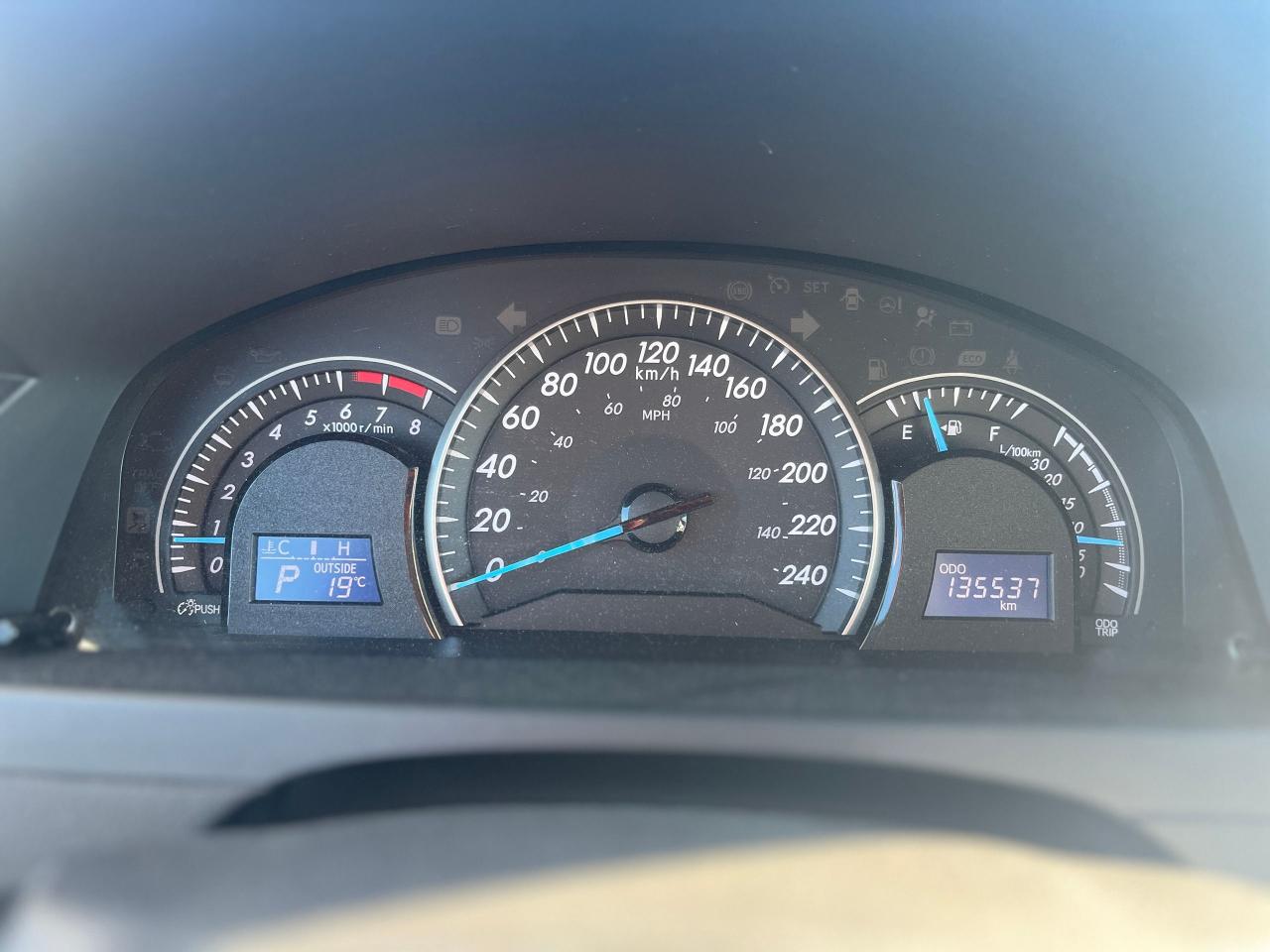 2015 Toyota Camry 4dr Sdn I4 Auto LE Photo