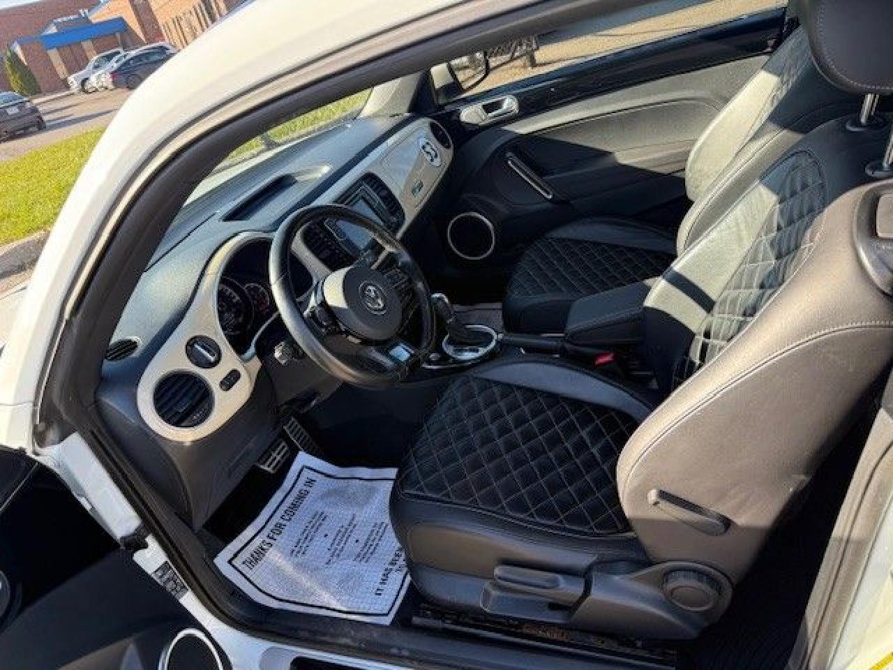 2019 Volkswagen Beetle Wolfsburg Edition - Photo #5