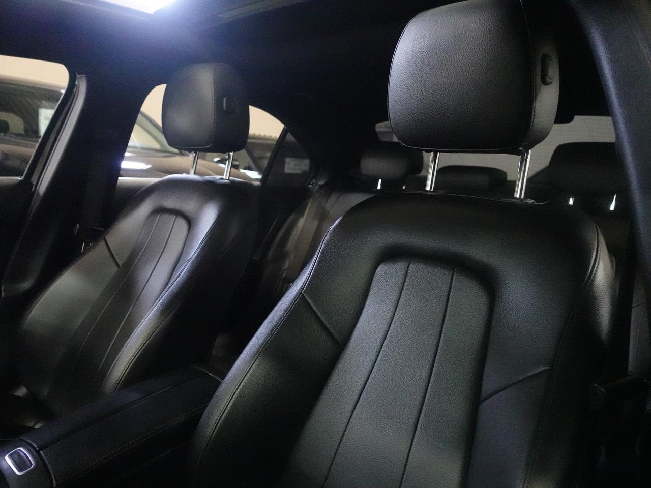 2020 Mercedes-Benz A-Class A220 4MATIC | Nav | Leather | Panoroof | CarPlay
