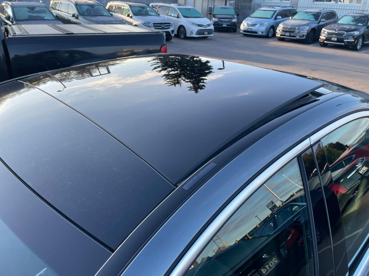 2018 Mercedes-Benz C-Class 4MATIC NO ACCIDENT CERTIFED NAVI BLIND SPOT PANOR Photo