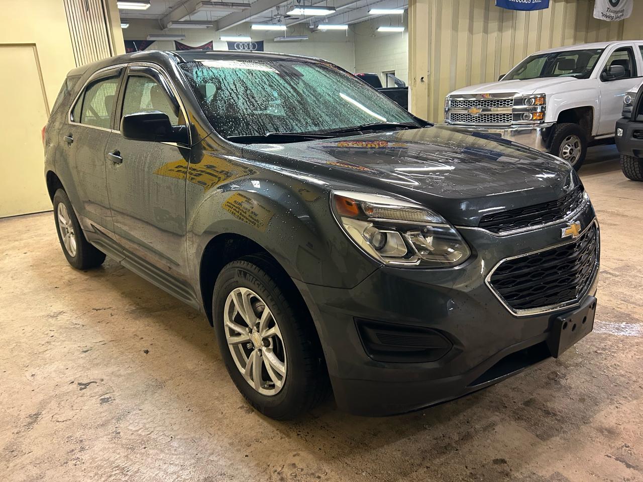 2017 Chevrolet Equinox LS - Photo #6