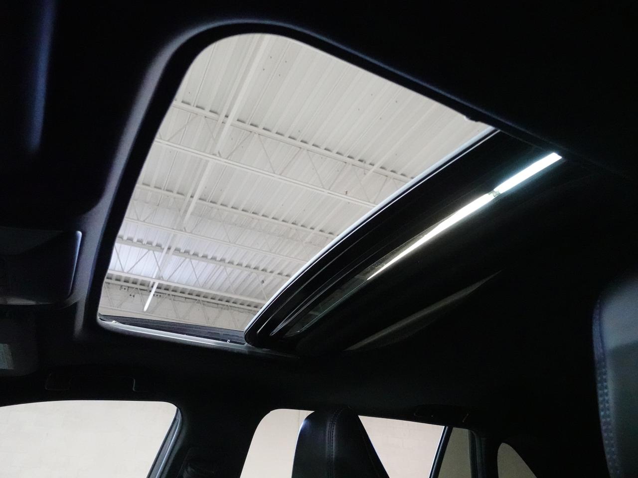 2021 Toyota RAV4 HYBRID XSE AWD | Leather | Sunroof | PowerTrunk