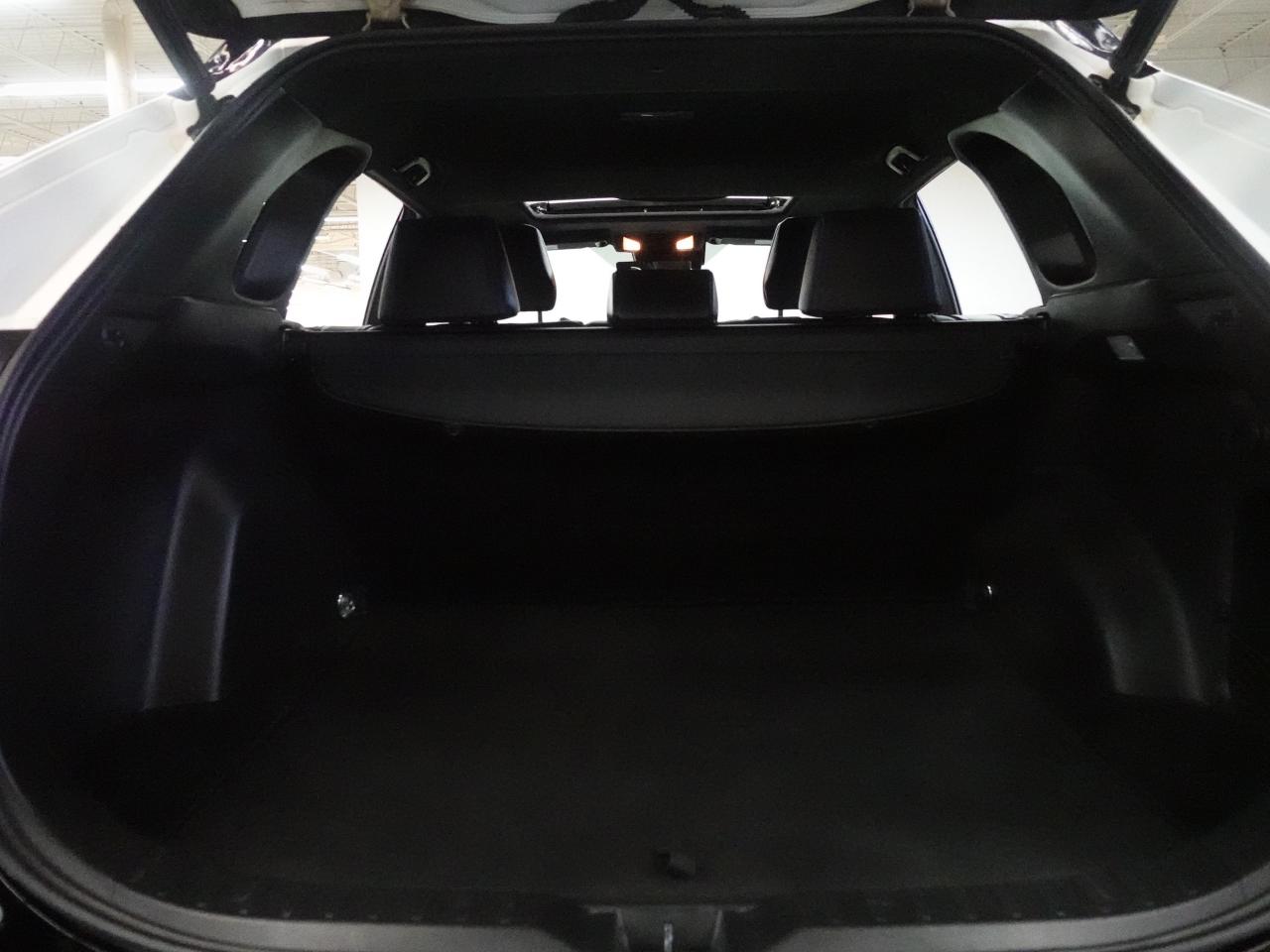 2021 Toyota RAV4 HYBRID XSE AWD | Leather | Sunroof | PowerTrunk