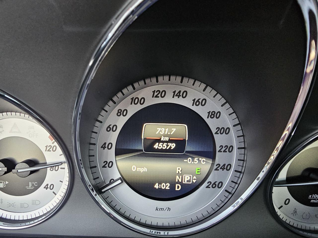 2014 Mercedes-Benz GLK-Class 4MATIC 4dr GLK 250 BlueTec, IMMACULATE, ONLY 45KM - Photo #13