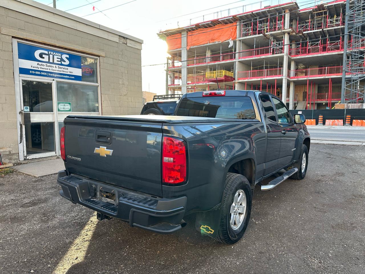 2015 Chevrolet Colorado  - Photo #3