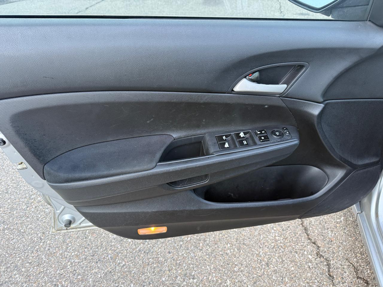 2011 Honda Accord 4dr I4 Man EX - Photo #9