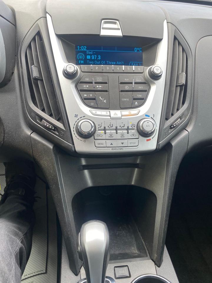 2015 Chevrolet Equinox LS - Photo #9