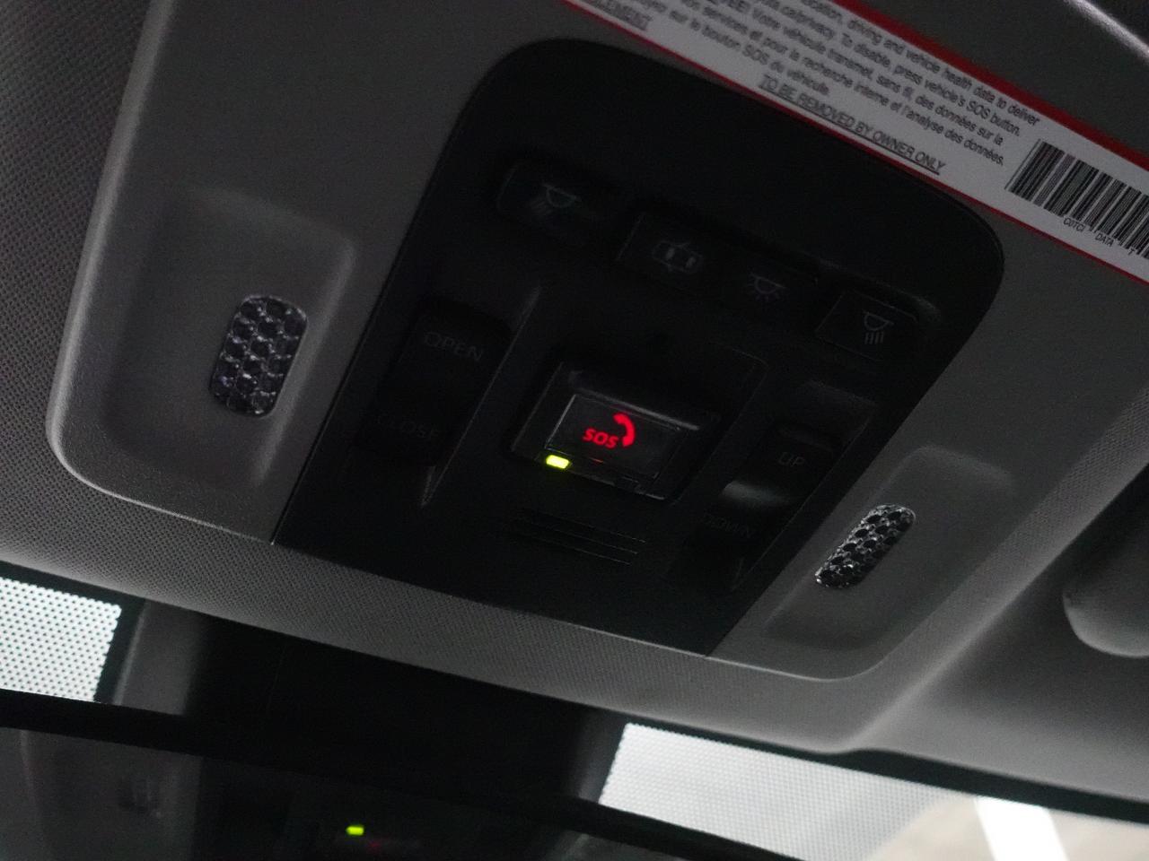 2020 Toyota Camry SE UPGRADE | Leather | Sunroof | LaneDep | CarPlay