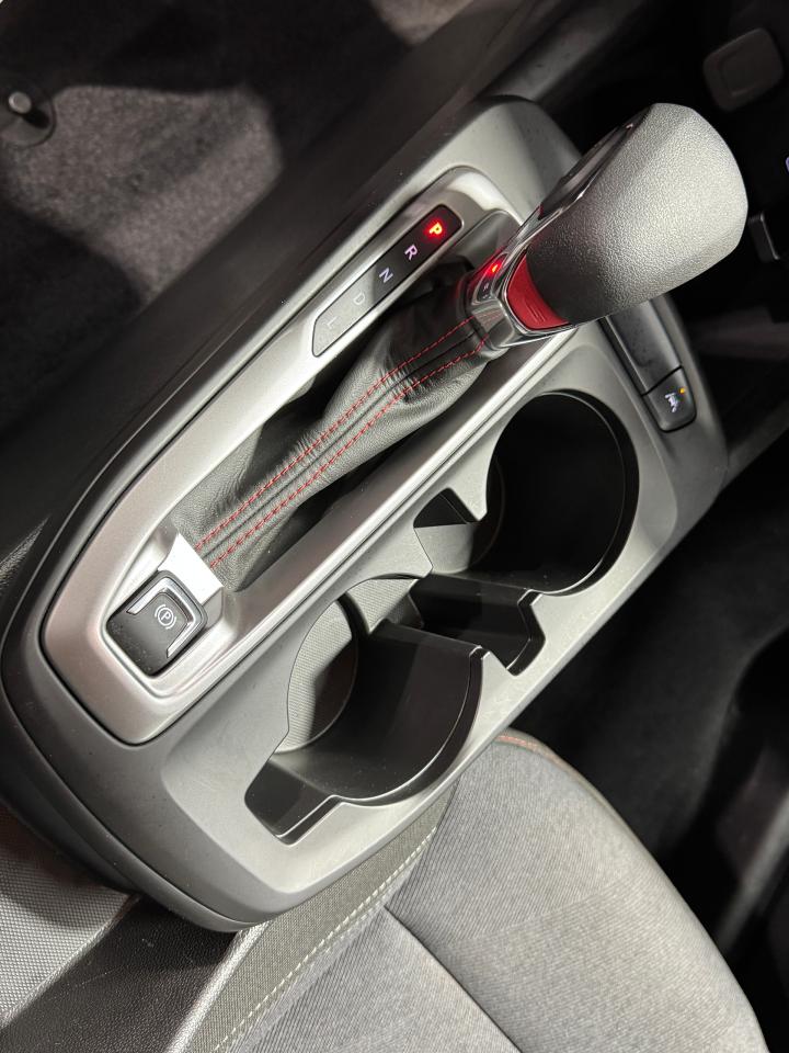 2024 Chevrolet Trax 1RS+ApplePlay+ONE OWNER+CLEAN CARFAX Photo31