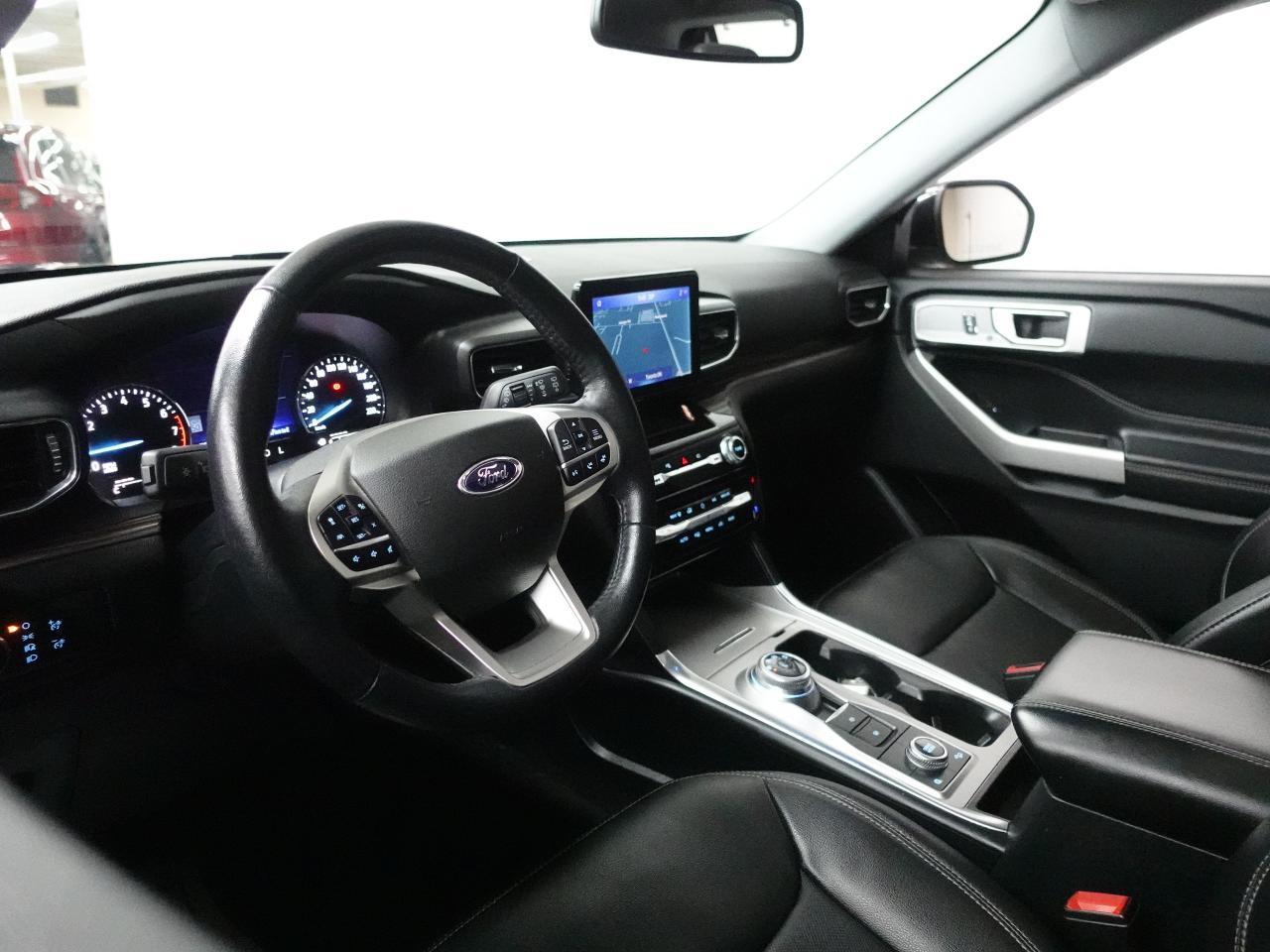 2022 Ford Explorer LIMITED 4WD | Nav | Leather | Sunroof | CarPlay Photo