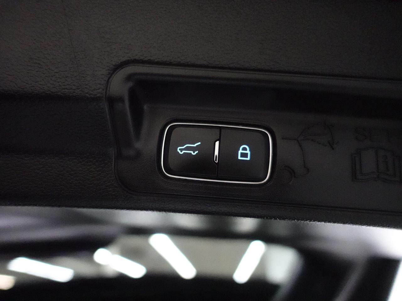 2022 Ford Explorer LIMITED 4WD | Nav | Leather | Sunroof | CarPlay Photo