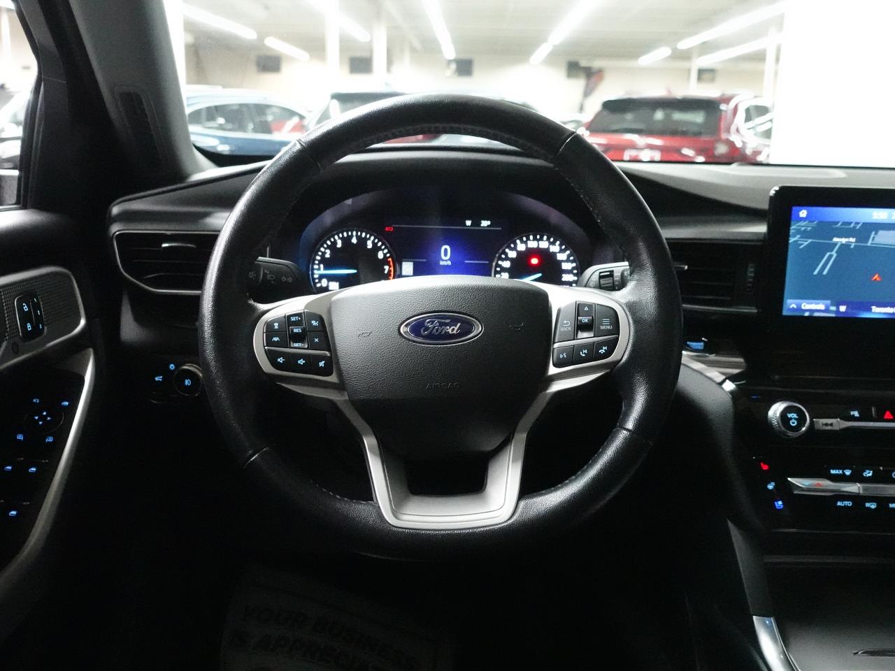 2022 Ford Explorer LIMITED 4WD | Nav | Leather | Sunroof | CarPlay Photo