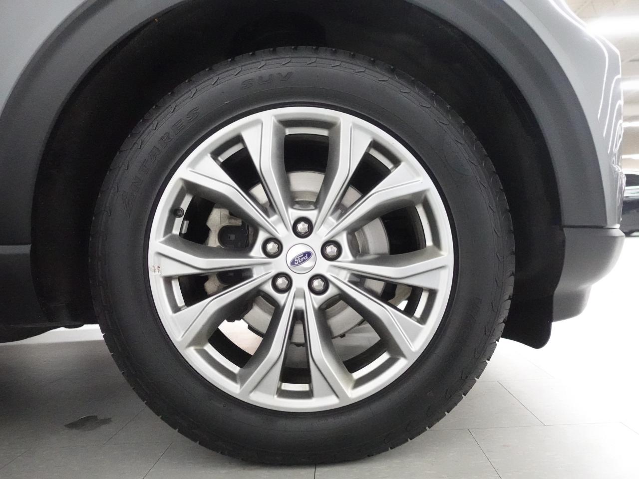 2022 Ford Explorer LIMITED 4WD | Nav | Leather | Sunroof | CarPlay Photo