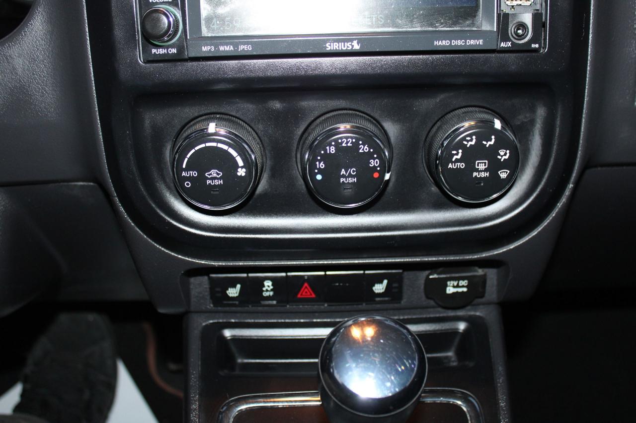 2011 Jeep Patriot 4WD 4dr 70th Anniversary - Photo #13