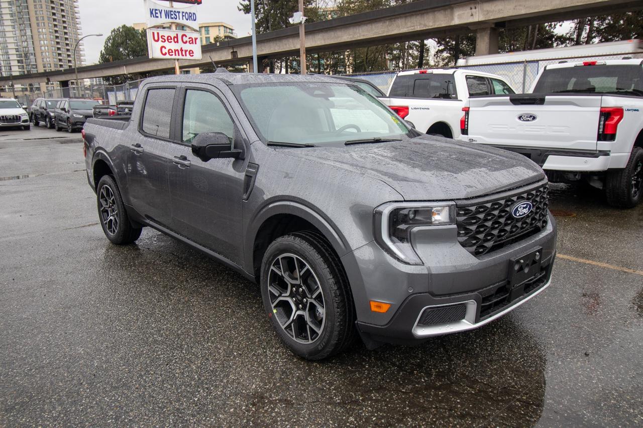 2026 Ford Maverick Lariat AWD SuperCrew Photo3