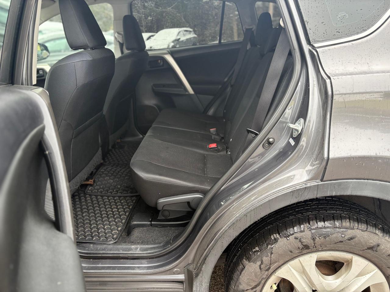 2014 Toyota RAV4  AWD AWD,CLEAN CARFAX,CERTIFIED,WARRANTY INCLUDED Photo