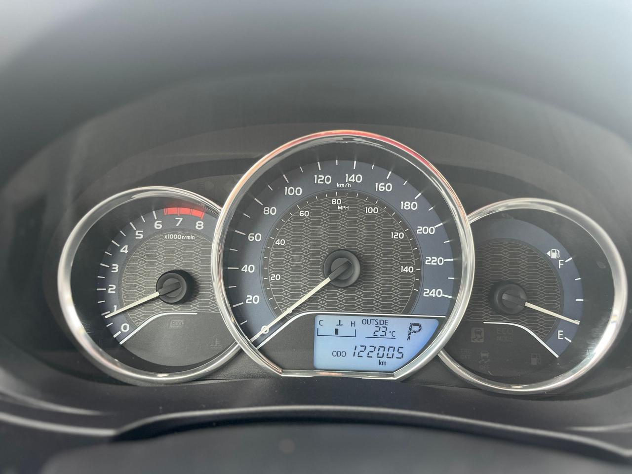 2014 Toyota Corolla 4dr Sdn CVT LE ECO Photo