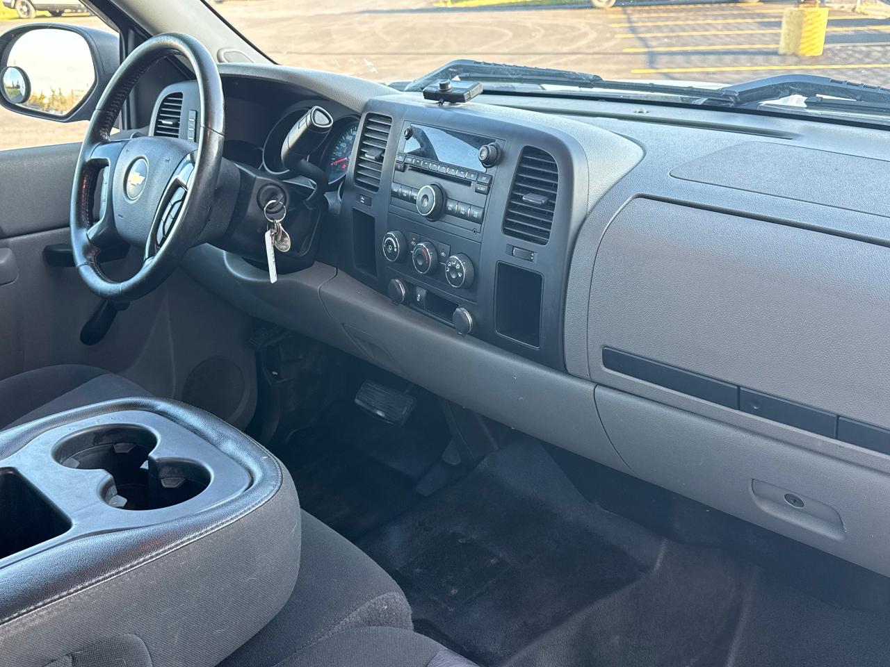 2012 Chevrolet Silverado 1500 WT **LOW KM'S** - Photo #30